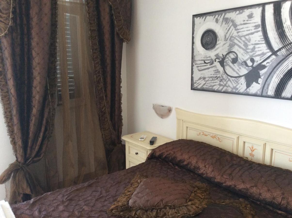מארוג'ו B&B Delle Rose מראה חיצוני תמונה