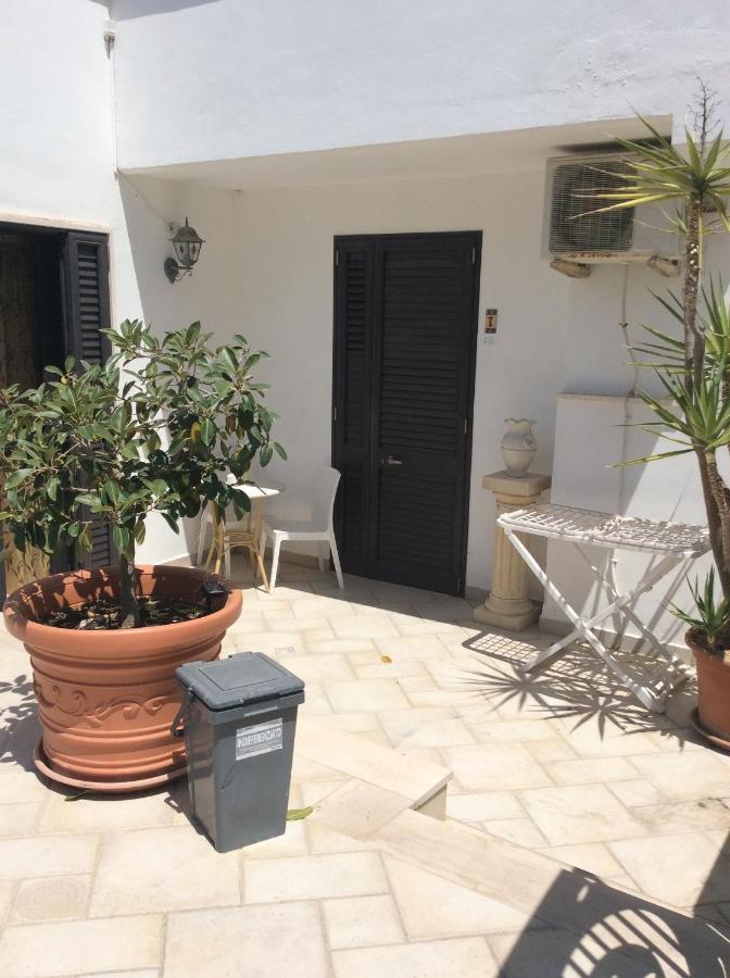 מארוג'ו B&B Delle Rose מראה חיצוני תמונה