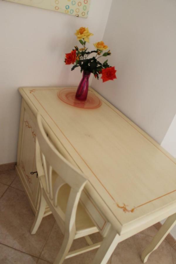 מארוג'ו B&B Delle Rose מראה חיצוני תמונה